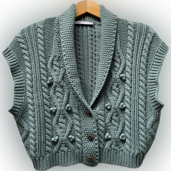 ZARA - Picture 1 of 8